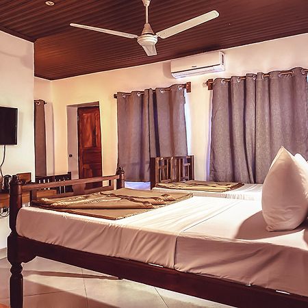Smiles Stone Town Hotel Zanzibar Dış mekan fotoğraf