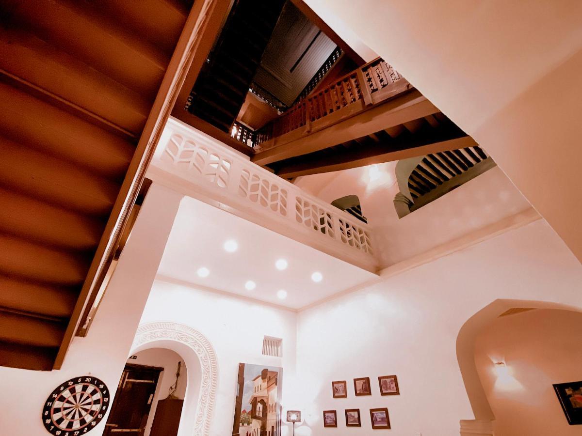 Smiles Stone Town Hotel Zanzibar Dış mekan fotoğraf
