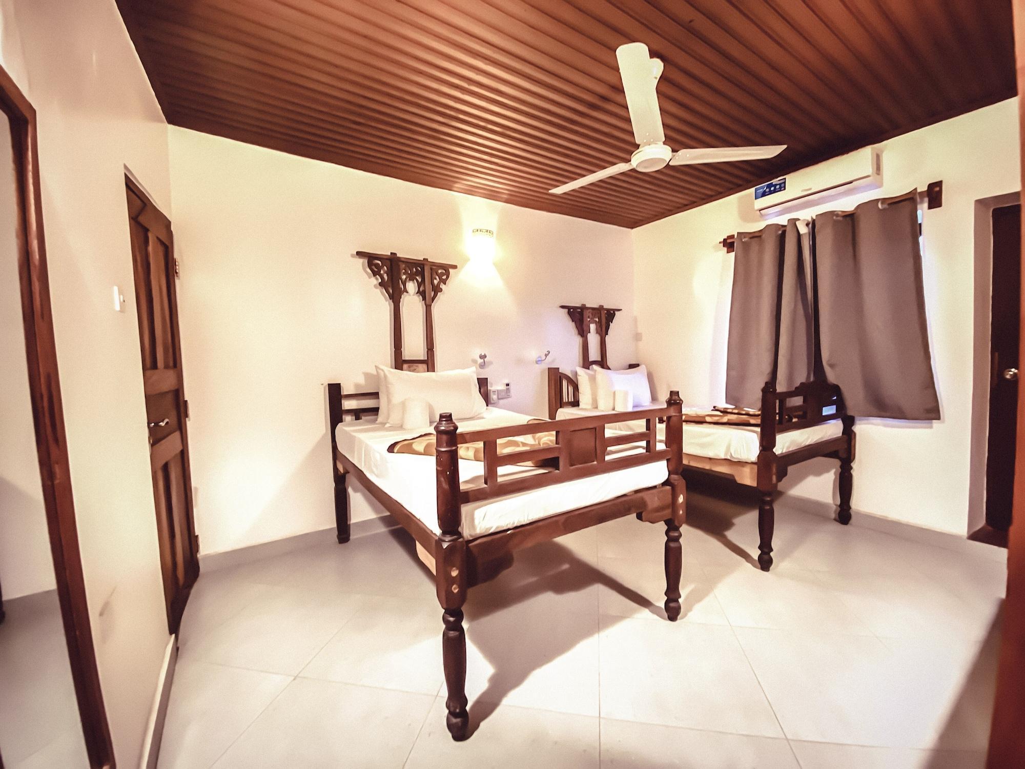 Smiles Stone Town Hotel Zanzibar Dış mekan fotoğraf